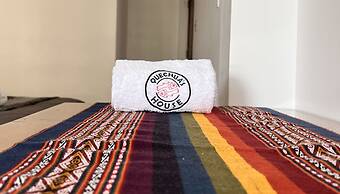 Quechuas House hostal & coffee