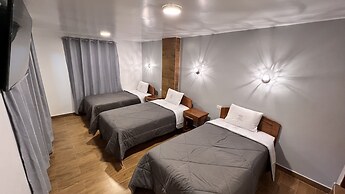 Quechuas House hostal & coffee