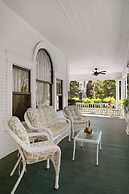 Ross Mansion Bed & Breakfast and Events