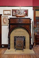 Ross Mansion Bed & Breakfast and Events