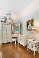 Ross Mansion Bed & Breakfast and Events