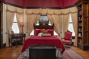 Ross Mansion Bed & Breakfast and Events