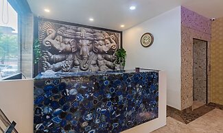 Treebo The Royal Taj