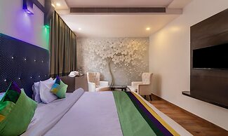 Treebo The Royal Taj