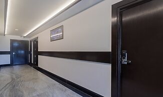 Treebo The Royal Taj