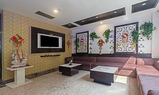 Treebo The Royal Taj