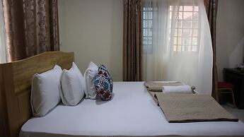 Crystal Premier Hotel