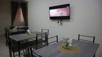 Crystal Premier Hotel