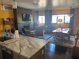 Violet Suites PDX