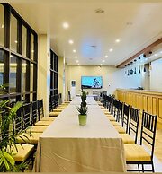 Hotel Gulmohar