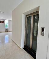 Hotel Gulmohar