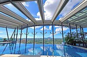 Sheraton Kuching Hotel