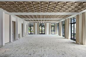 AC Hotel by Marriott Naples 5th Avenue