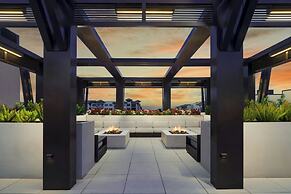 AC Hotel by Marriott Naples 5th Avenue