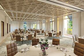 AC Hotel by Marriott Naples 5th Avenue