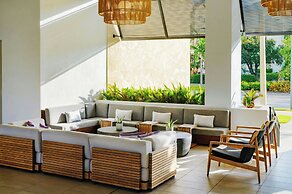 AC Hotel by Marriott Naples 5th Avenue