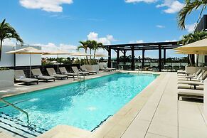 AC Hotel by Marriott Naples 5th Avenue