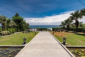 Seaview Villa Coastal Estate