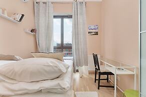 Bright Apartment Walońska 19 by Renters