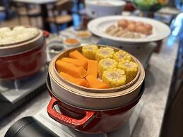 Blue City Fenghe Resort Hotel