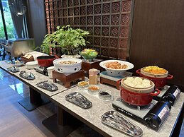 Blue City Fenghe Resort Hotel