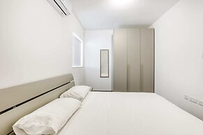 Gzira Suite 14