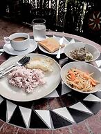 Klang muang river home