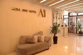 Aura One Hotel