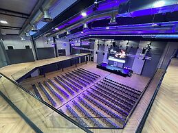 Hotel im Zentrum für Visionen