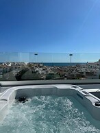 Malpique Guest House & Jacuzzi