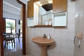 Small Stone House in a Quiet Place Island Solta