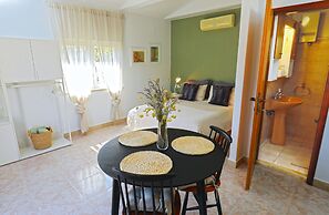 Small Stone House in a Quiet Place Island Solta