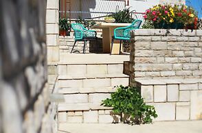 Small Stone House in a Quiet Place Island Solta