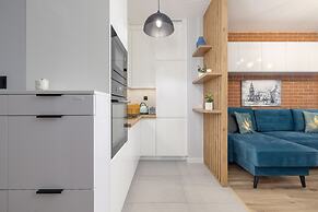 Lux Krakow Apartment by Renters Prestige