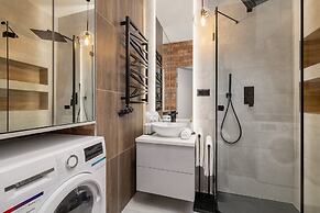 Lux Krakow Apartment by Renters Prestige