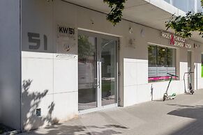 Lux Krakow Apartment by Renters Prestige