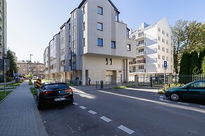 Lux Krakow Apartment by Renters Prestige