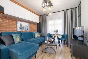 Lux Krakow Apartment by Renters Prestige