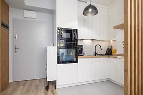 Lux Krakow Apartment by Renters Prestige