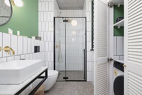 Brick House Apartment Cracow by Renters