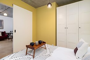 Brick House Apartment Cracow by Renters
