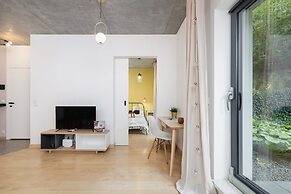 Brick House Apartment Cracow by Renters