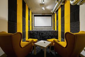 Brick House Apartment Cracow by Renters