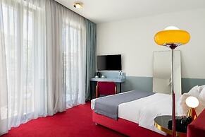 Castor & Pollux Hotel