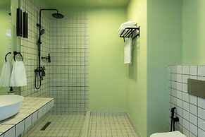 Castor & Pollux Hotel