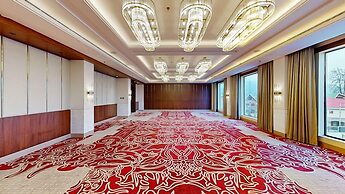 Radisson Collection Hotel & Spa, Riverfront Srinagar