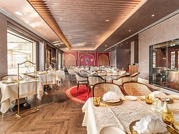 Radisson Collection Hotel & Spa, Riverfront Srinagar