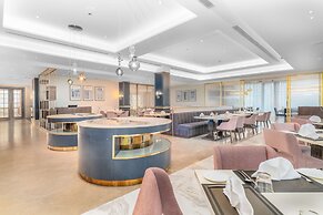 Radisson Collection Hotel & Spa, Riverfront Srinagar