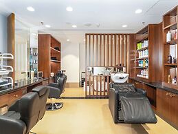 Radisson Collection Hotel & Spa, Riverfront Srinagar