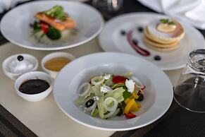 Radisson Collection Hotel & Spa, Riverfront Srinagar